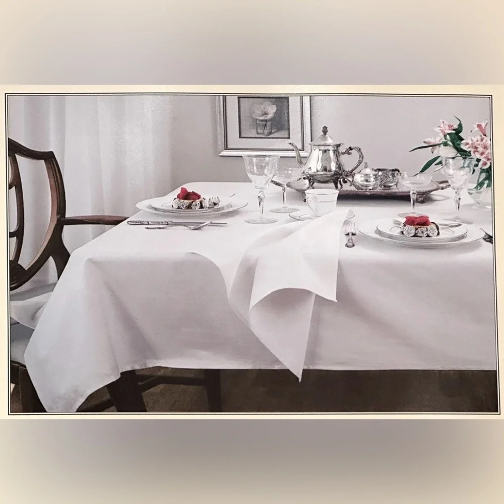 NEW HOTEL PROVENCE TABLECLOTH 70 X 84 SOLID WHITE SEATS 6-8 PERSONS